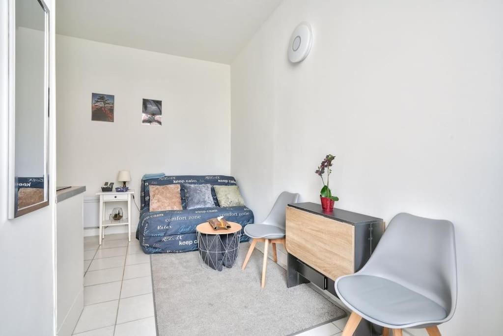 Magnificent Studio Near Paris Clichy Exterior photo