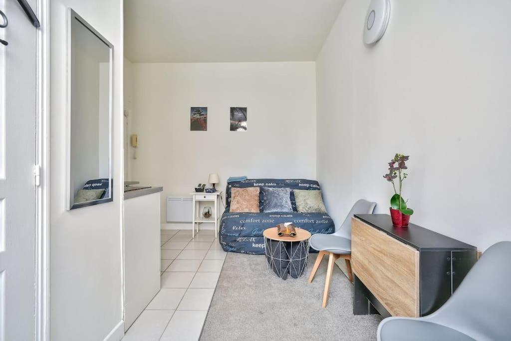 Magnificent Studio Near Paris Clichy Exterior photo