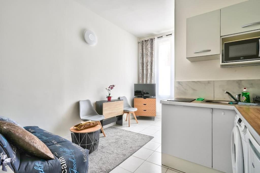 Magnificent Studio Near Paris Clichy Exterior photo